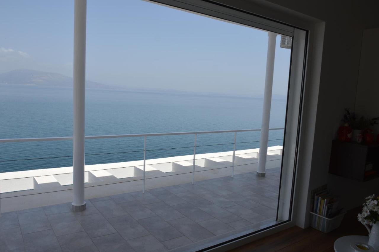 Epipleon Suites Agioi Apostoloi (Attica) Exterior foto